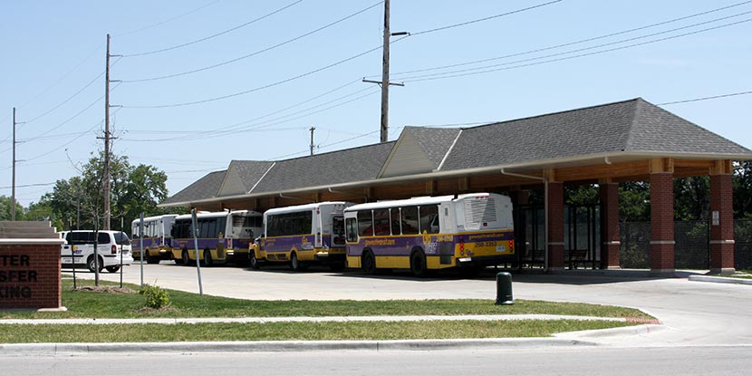 Macomb City Bus Transfer and Parking
